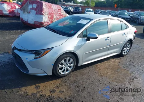 2023 Toyota Corolla Le z USA, uszkodzony, nr VIN 5YFB4MDE0PP007573